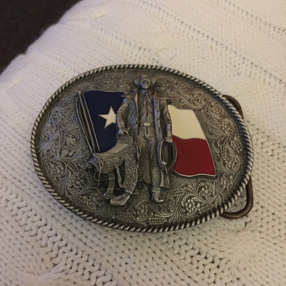 Vintage Texas State Flag Enameled Cowboy Belt Buckle By Bergamot 3D Pewter